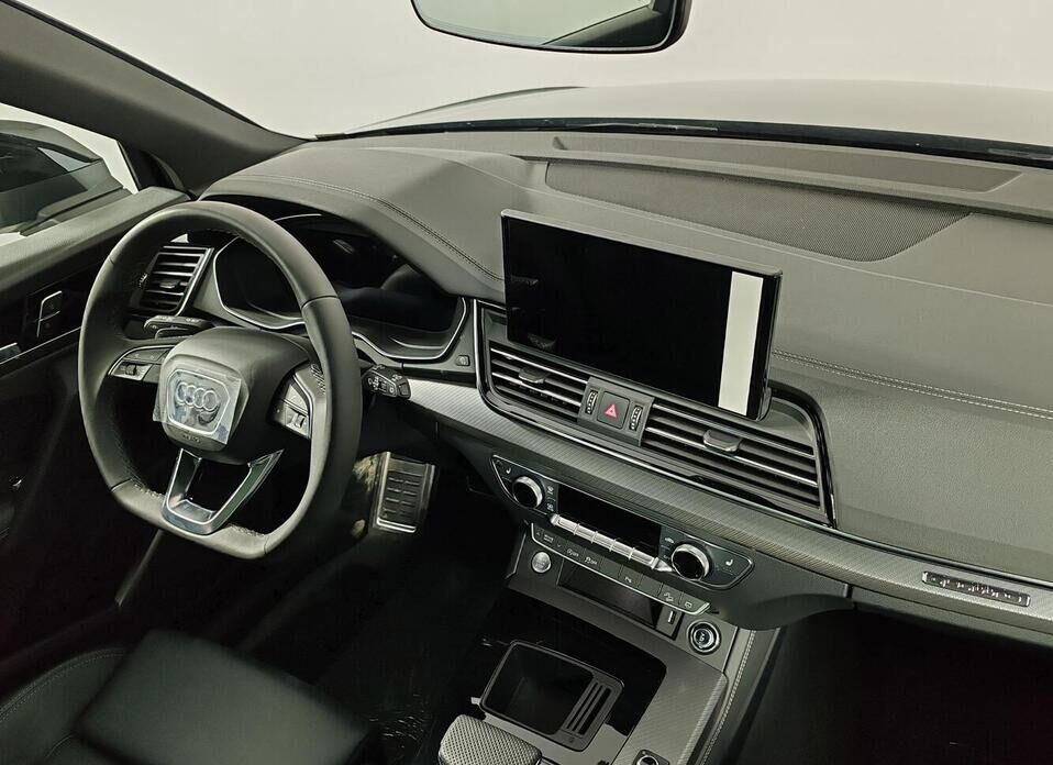 Audi Q5 L 2.0 AMT (190 л.с.) 4WD