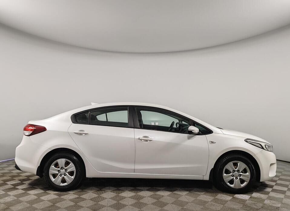 Kia Cerato, III Рестайлинг (Classic) 1.6 AT (130 л.с.)