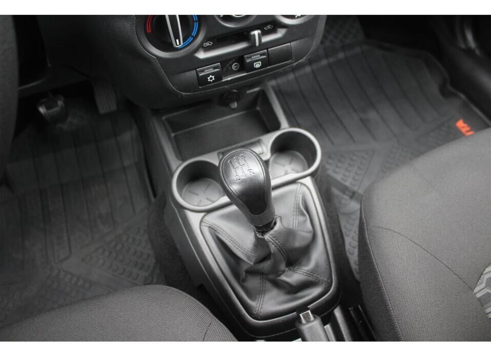 LADA (ВАЗ) Granta, I Рестайлинг 1.6 MT (90 л.с.)