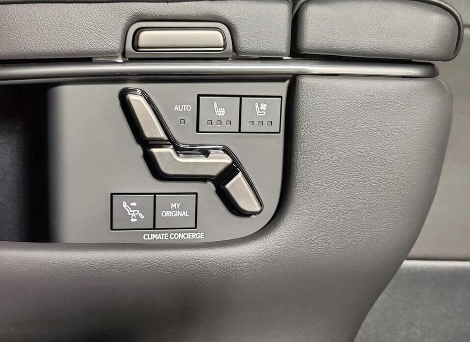 Lexus LM, II 350h 2.5hyb CVT (190 л.с.) 4WD