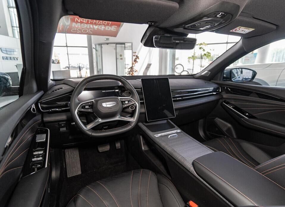 Geely Preface 2.0 AMT (200 л.с.)