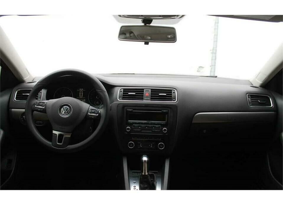 Volkswagen Jetta 1.4 AMT (150 л.с.)