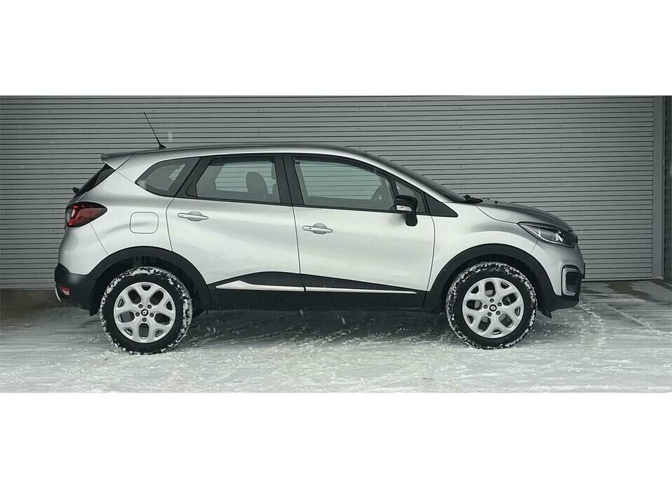 Renault Kaptur 1.6 CVT (114 л.с.)