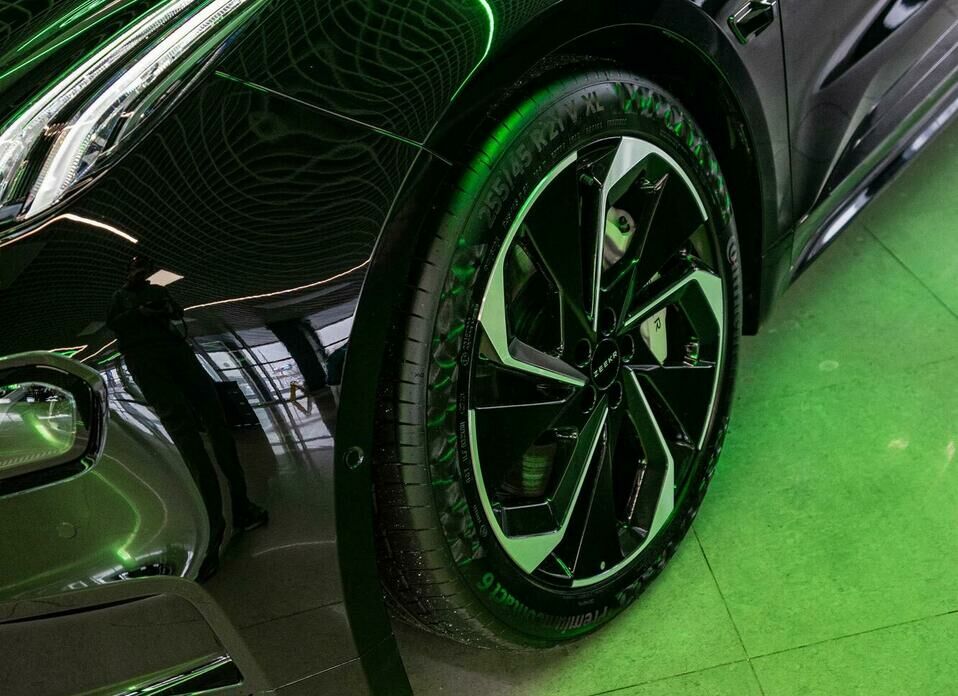 Zeekr 001 100 kWh Electro AT (400 кВт) 4WD