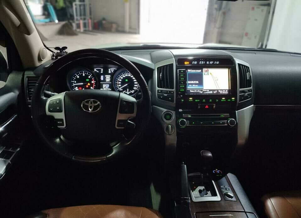 Toyota Land Cruiser 4.5d AT (235 л.с.) 4WD