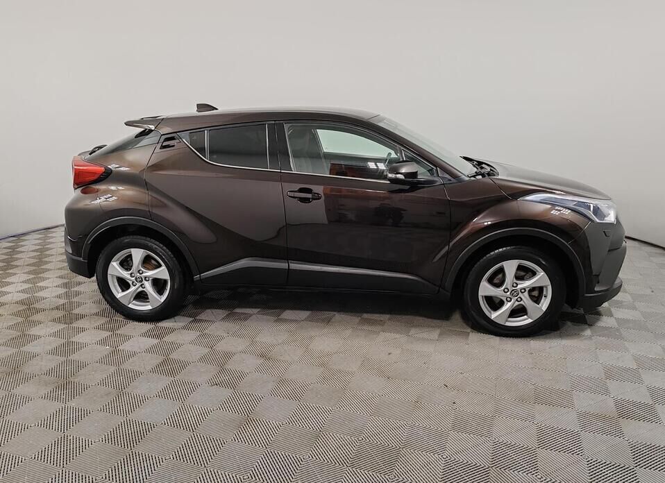 Toyota C-HR 2.0 CVT (148 л.с.)
