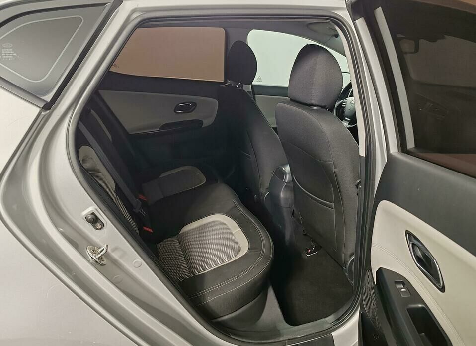 Kia Ceed 1.6 AT (129 л.с.)