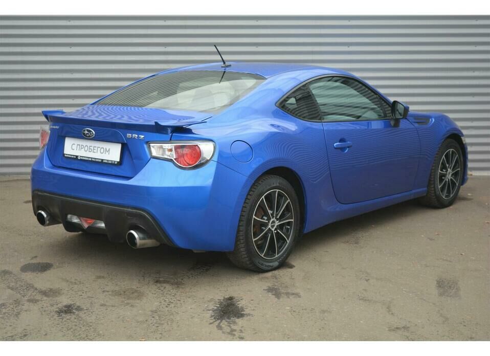 Subaru BRZ 2.0 MT (200 л.с.)