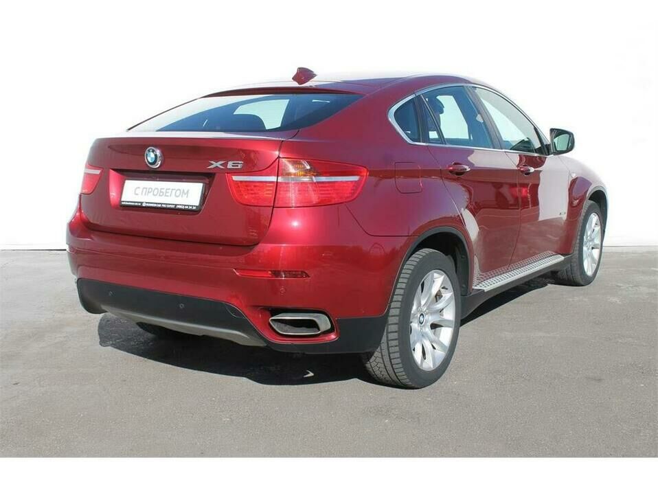 BMW X6 M 4.4 AT (555 л.с.) 4WD