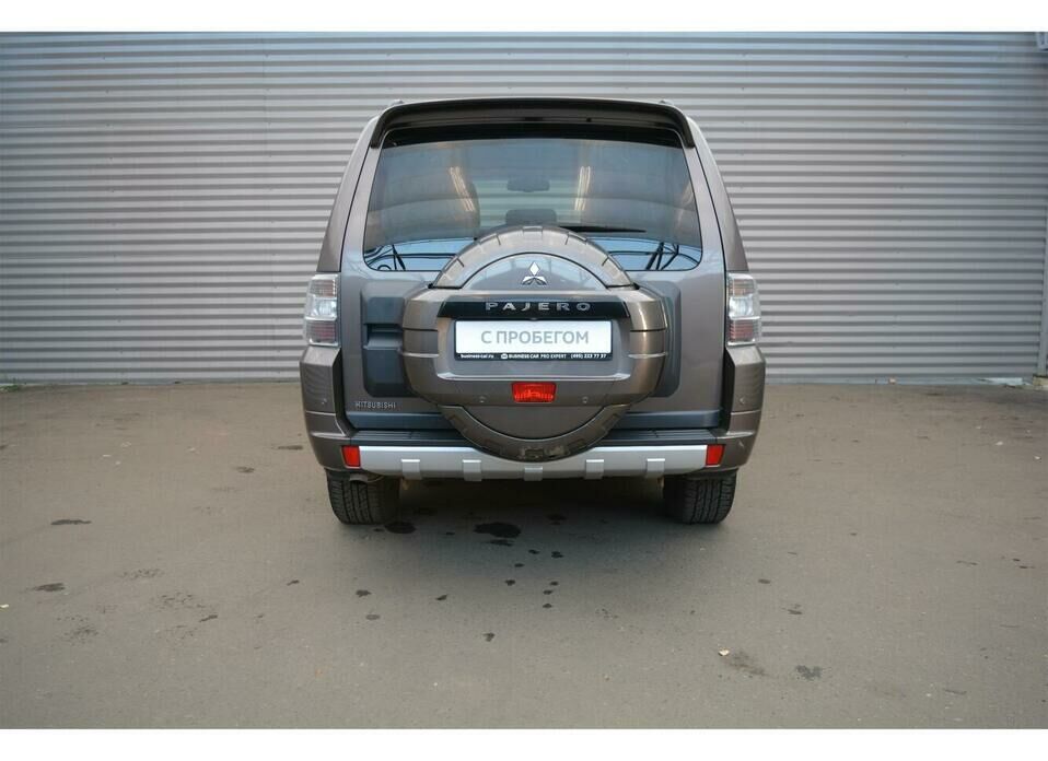 Mitsubishi Pajero 3.0 AT (178 л.с.) 4WD