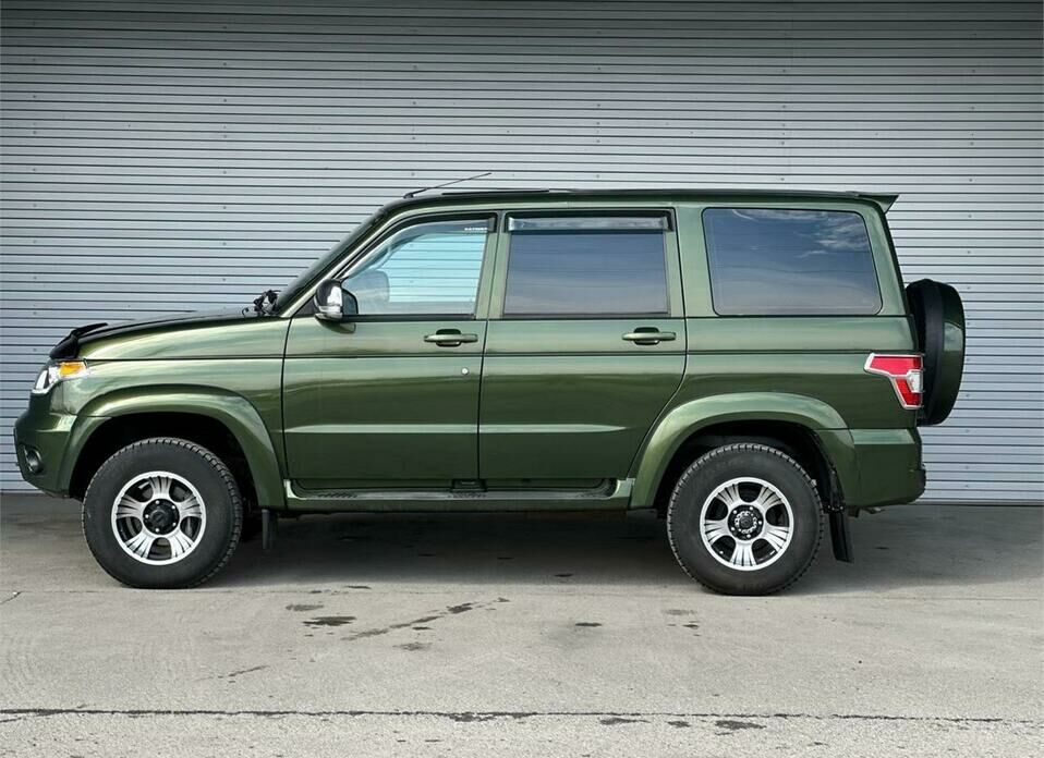 УАЗ Patriot 2.7 AT (150 л.с.) 4WD