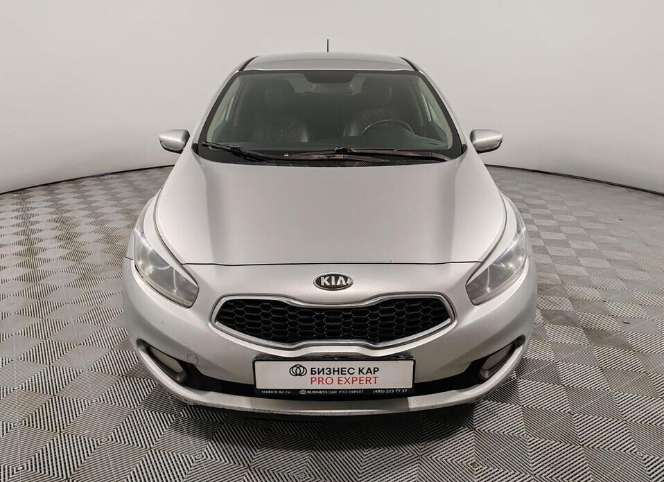 Kia Ceed 1.6 AT (129 л.с.)