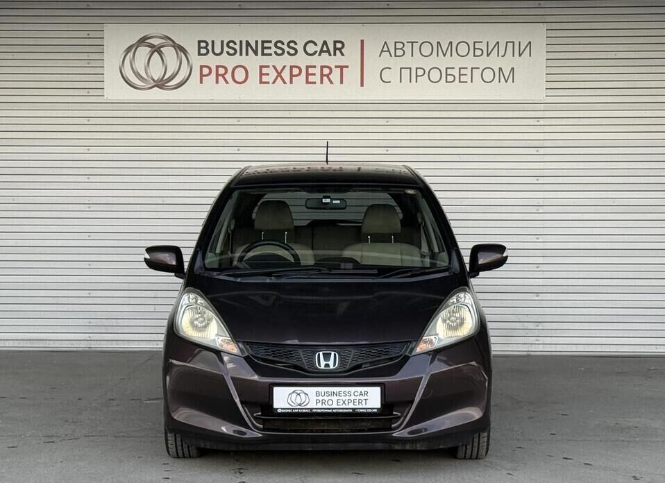 Honda Fit, II 1.3 CVT (99 л.с.)
