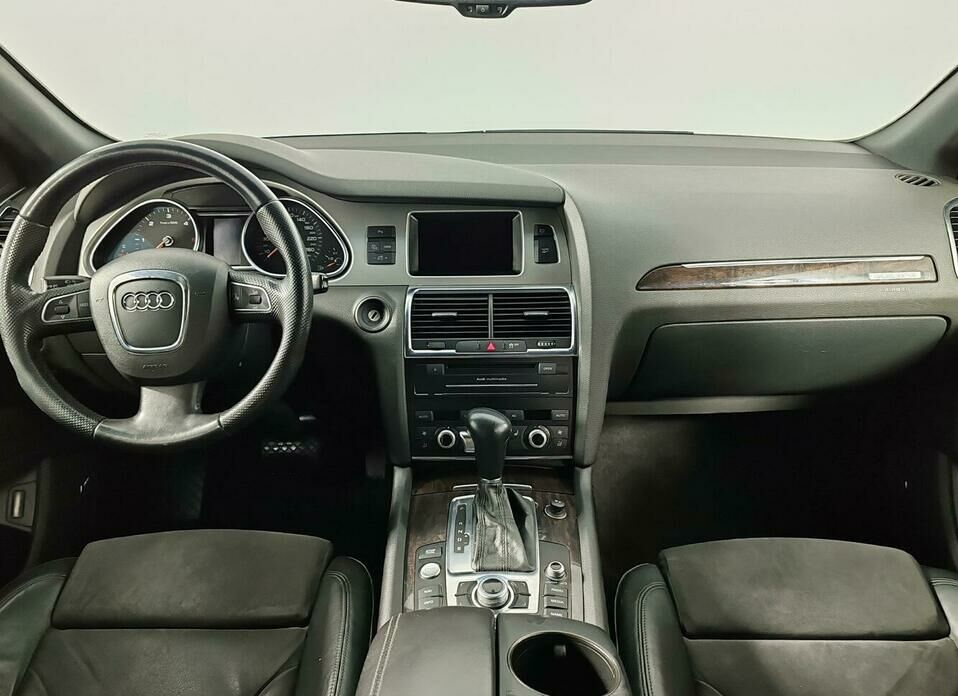 Audi Q7 3.0d AT (239 л.с.) 4WD