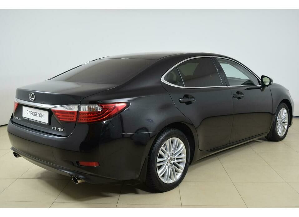 Lexus ES 250 2.5 AT (184 л.с.)