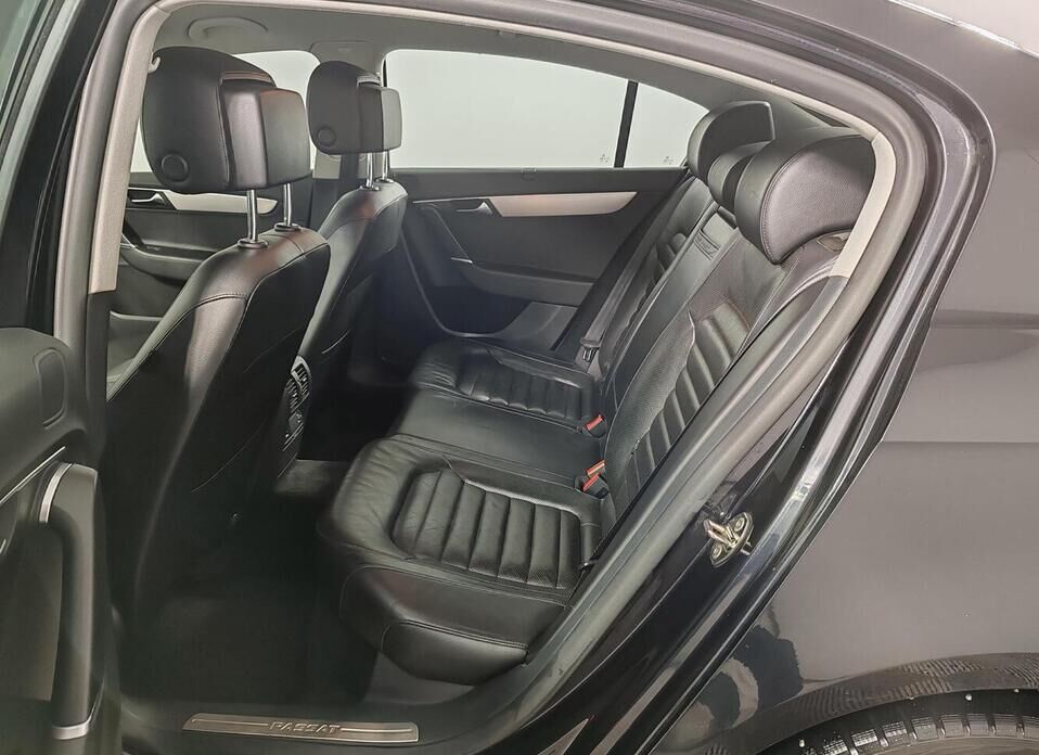 Volkswagen Passat, B7 1.8 AMT (152 л.с.)