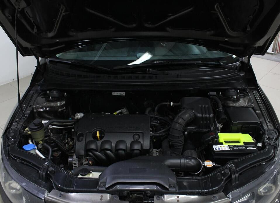Kia Cerato, II 6-speed 1.6 MT (126 л.с.)