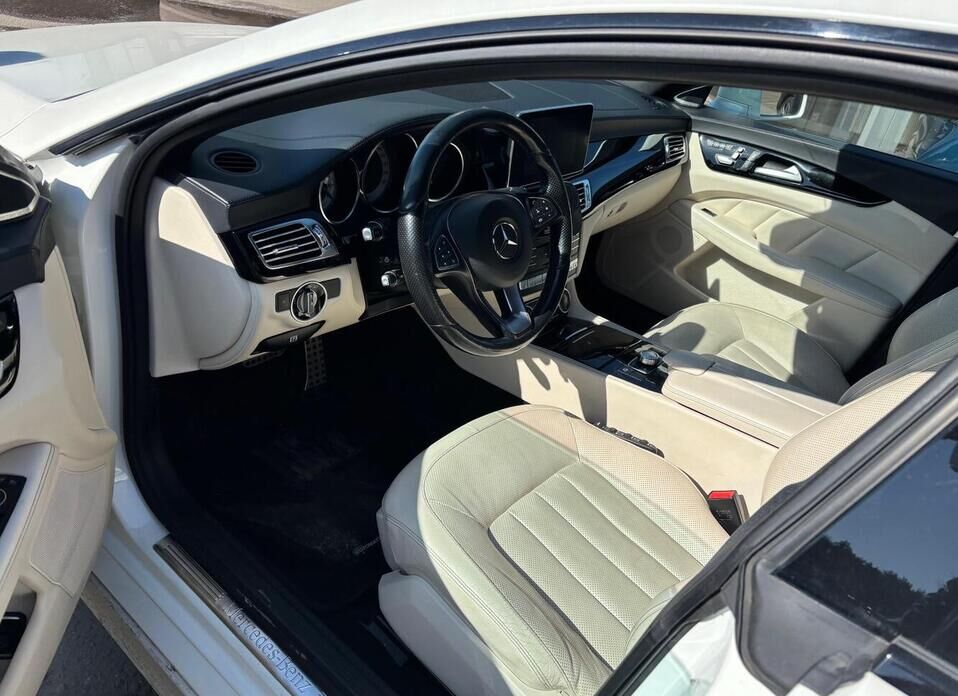 Mercedes-Benz CLS, II (C218) Рестайлинг 400 3.0 AT (333 л.с.) 4WD