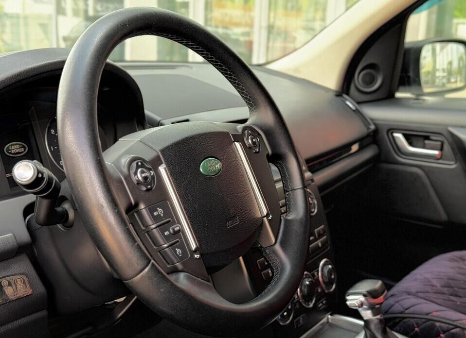Land Rover Freelander, II Рестайлинг 2 2.2d AT (190 л.с.) 4WD