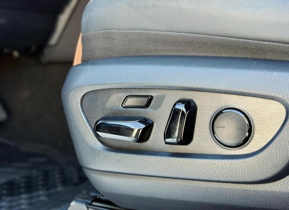 Lexus GX, III 550 3.4 AT (354 л.с.) 4WD