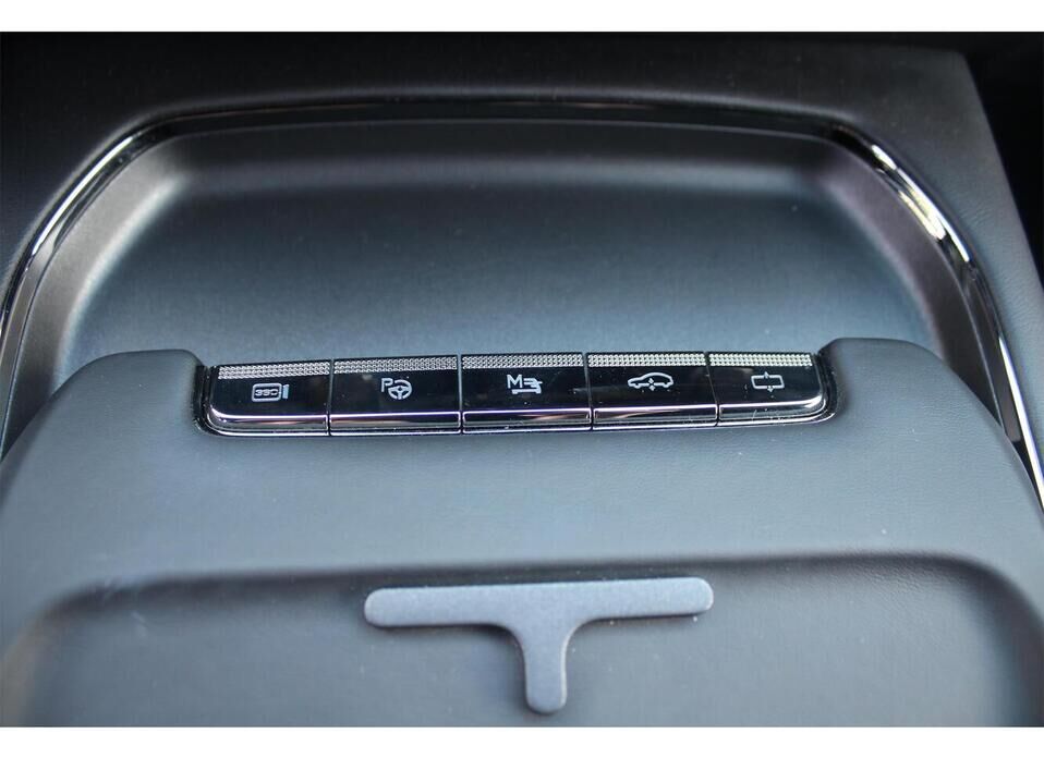 Voyah Free, I Рестайлинг 1.5hyb AT (490 л.с.) 4WD