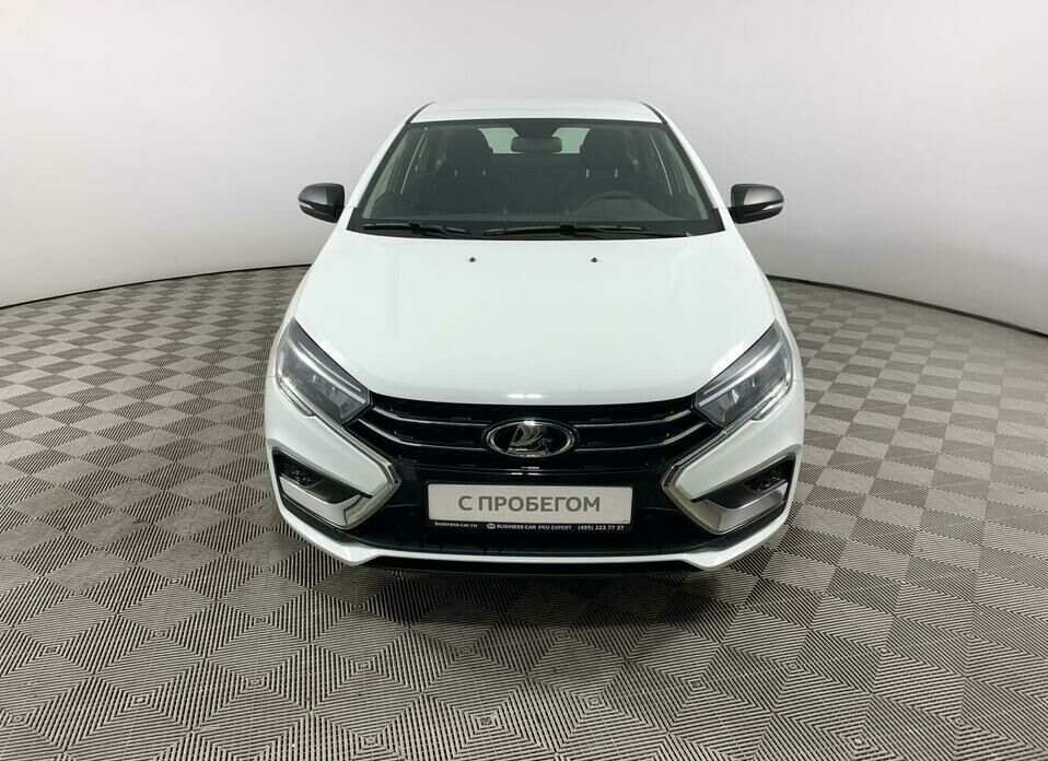 LADA (ВАЗ) Vesta 1.6 MT (106 л.с.)