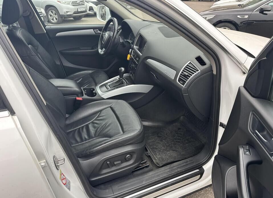 Audi Q5 2.0 AMT (211 л.с.) 4WD