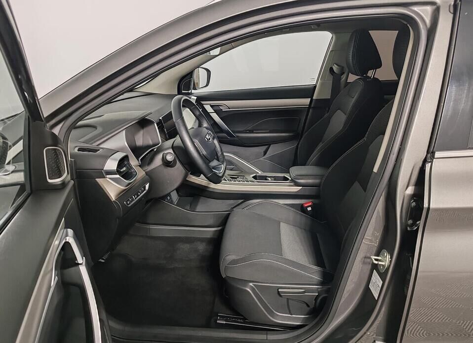 Geely Coolray, I 1.5 AMT (150 л.с.)