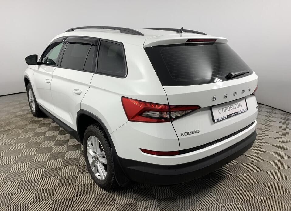 Skoda Kodiaq 2.0 AMT (180 л.с.) 4WD