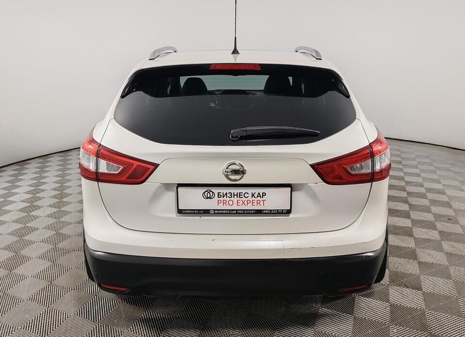Nissan Qashqai, II 2.0 CVT (144 л.с.) 4WD