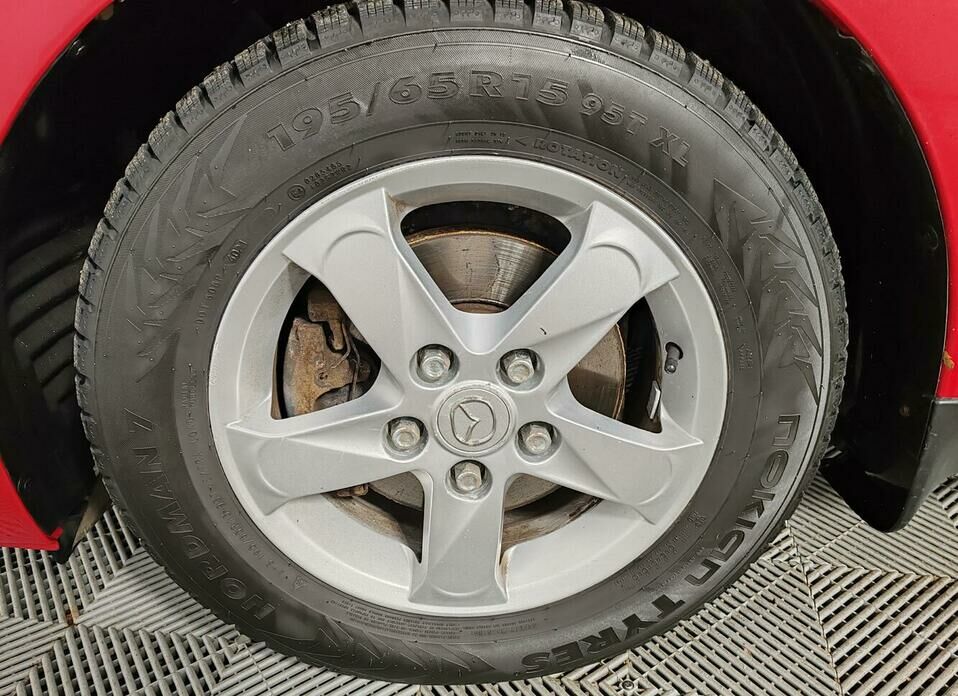 Mazda 3 1.6 AT (105 л.с.)