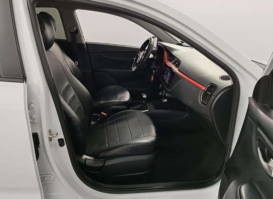 Kia Rio, IV Рестайлинг 1.6 AT (123 л.с.)