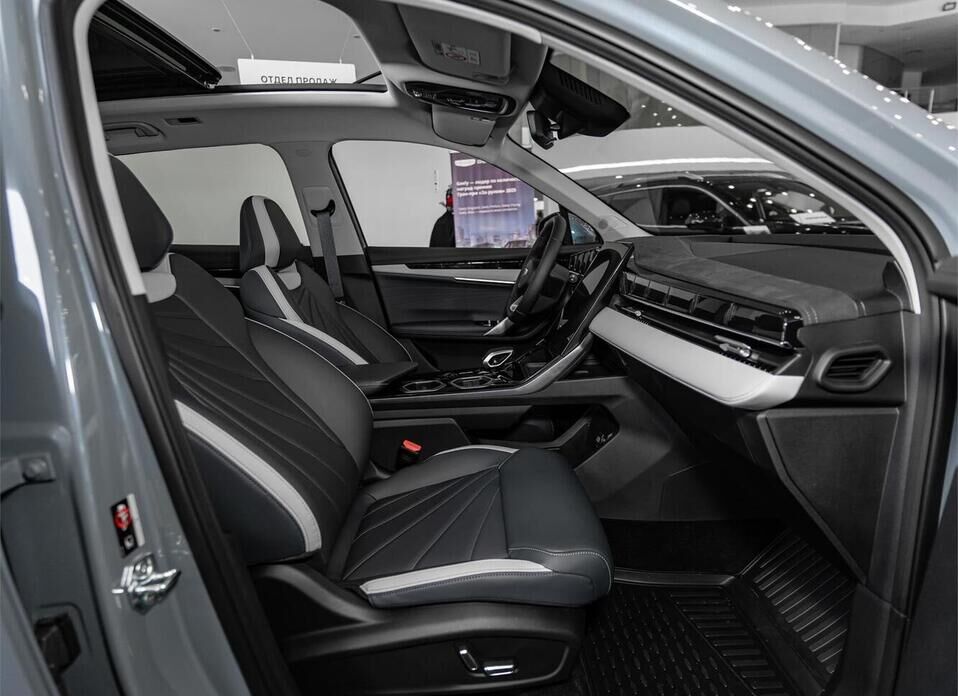 Geely Atlas, II 2.0 AT (200 л.с.) 4WD