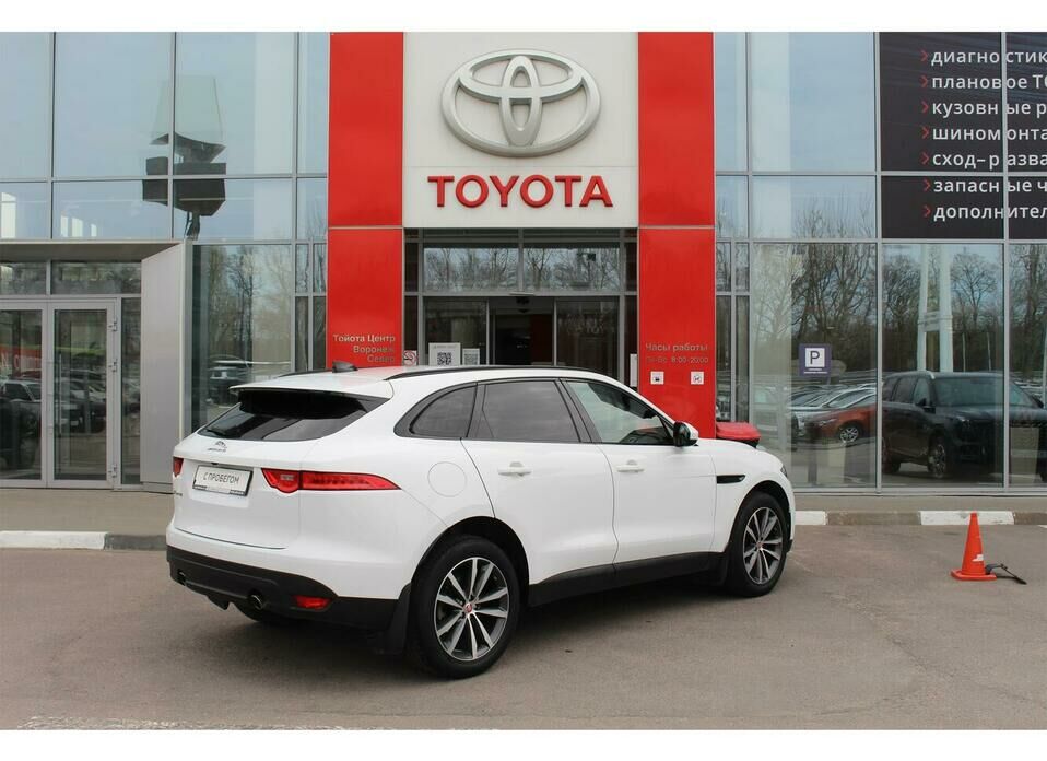 Jaguar E-Pace 2.0 AT (249 л.с.) 4WD