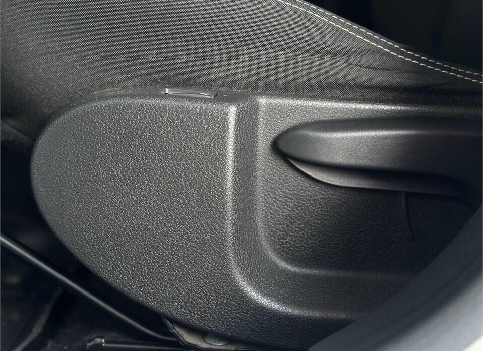 Renault Sandero, II Рестайлинг 1.6 MT (113 л.с.)