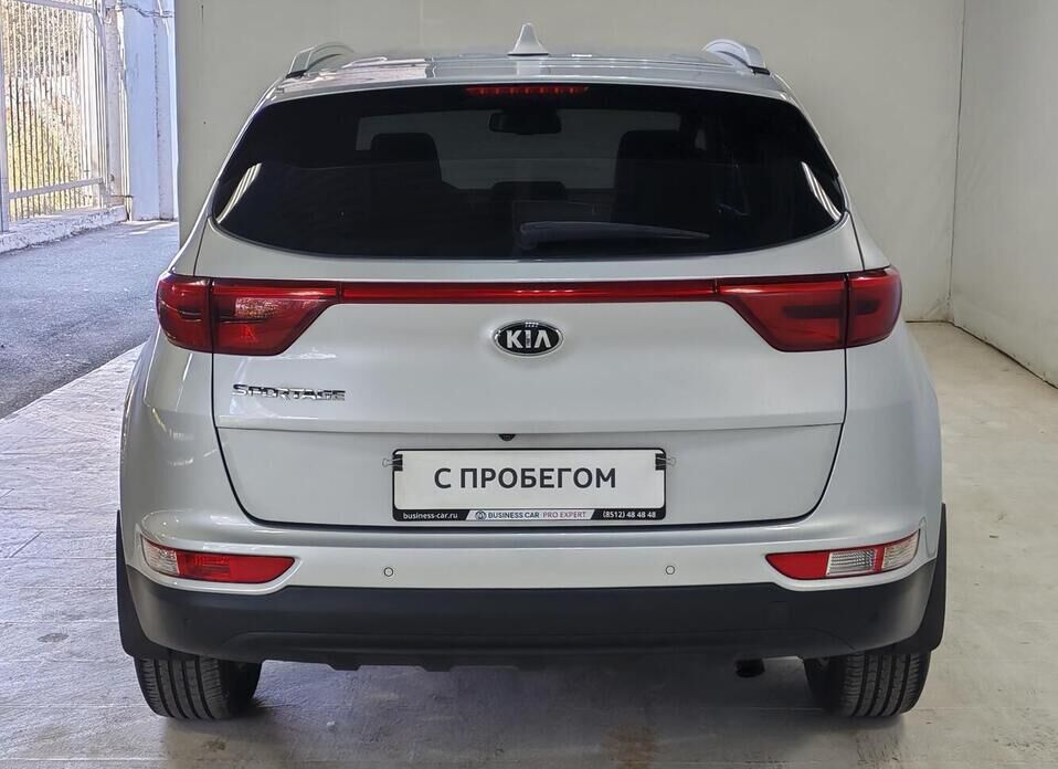 Kia Sportage, IV 2.0 AT (150 л.с.)