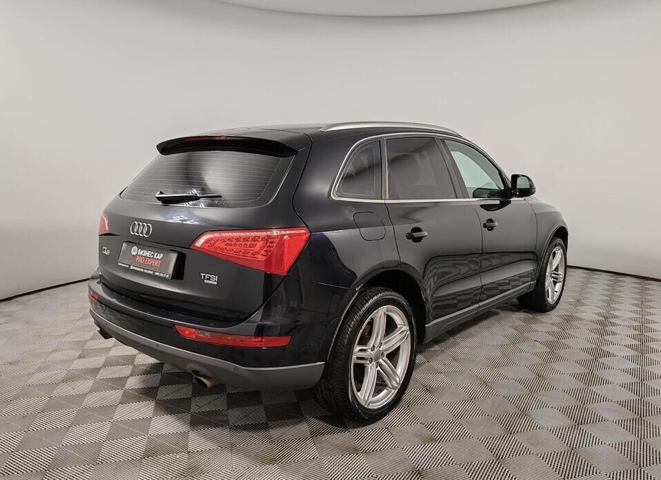 Audi Q5, I (8R) 2.0 AMT (211 л.с.) 4WD