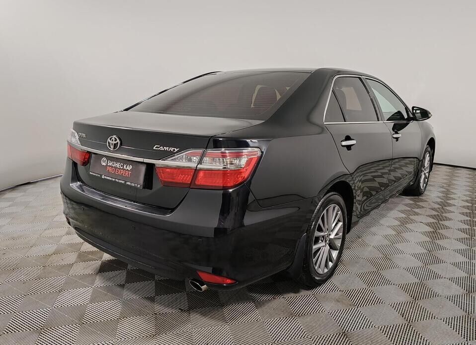 Toyota Camry, VII (XV50) Рестайлинг 2.5 AT (181 л.с.)