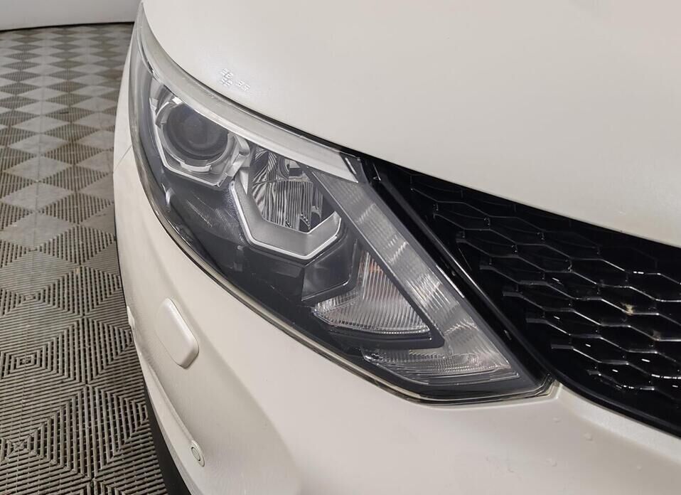 Nissan Qashqai, II 2.0 CVT (144 л.с.) 4WD