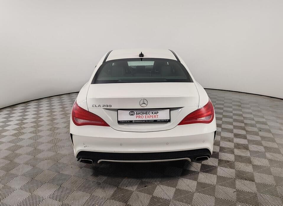 Mercedes-Benz CLA, I (C117, X117) 200 1.6 AMT (150 л.с.)