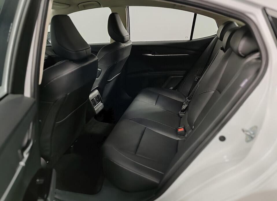 Toyota Camry, IX (XV80) China Market 2.0 CVT (173 л.с.)