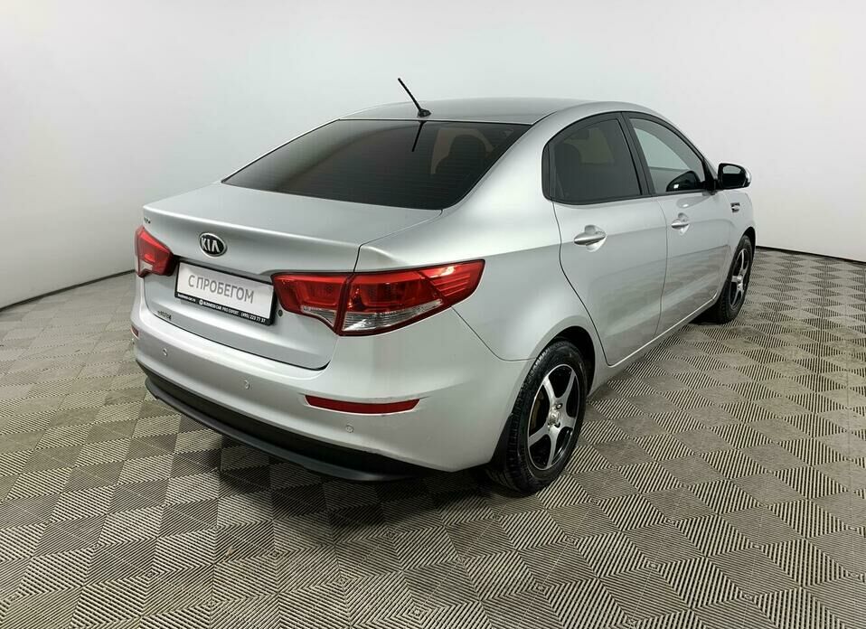 Kia Rio 1.6 AT (123 л.с.)