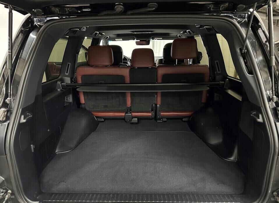 Lexus LX, III Рестайлинг 2 570 5.7 AT (367 л.с.) 4WD