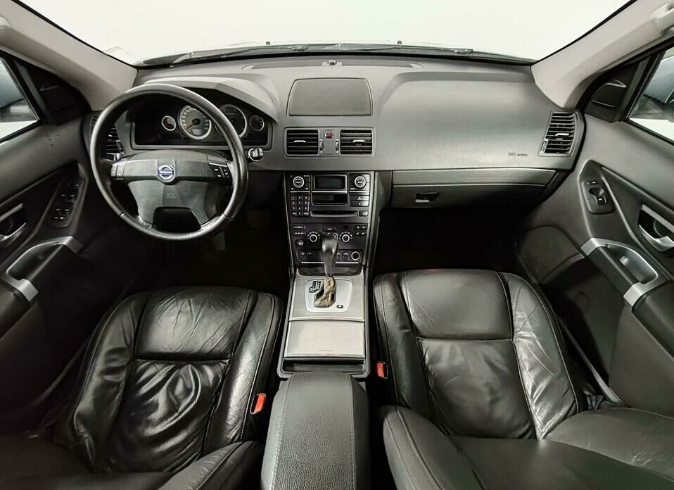 Volvo XC90 2.4d AT (185 л.с.) 4WD