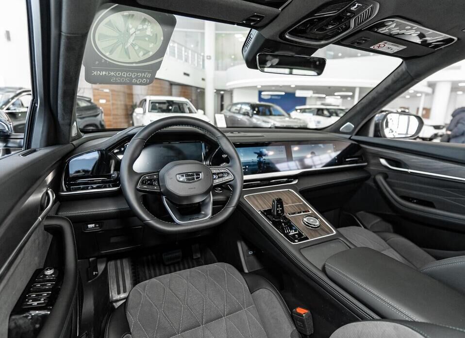 Geely Monjaro, I 2.0 AT (238 л.с.) 4WD