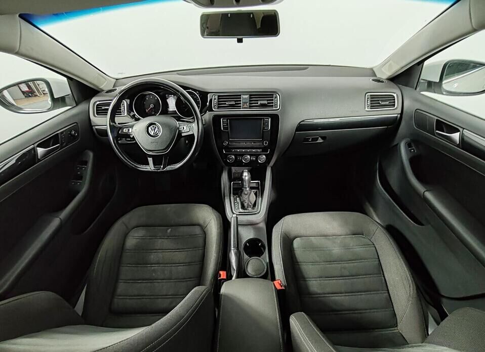Volkswagen Jetta 1.4 AMT (125 л.с.)