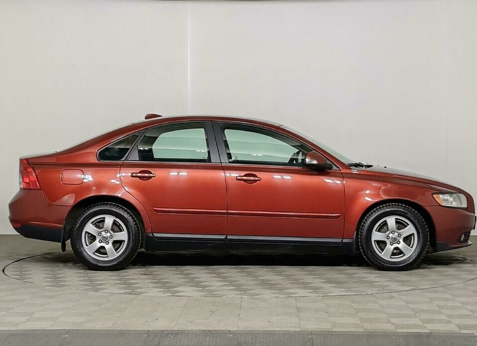 Volvo S40 2.0 AMT (145 л.с.)