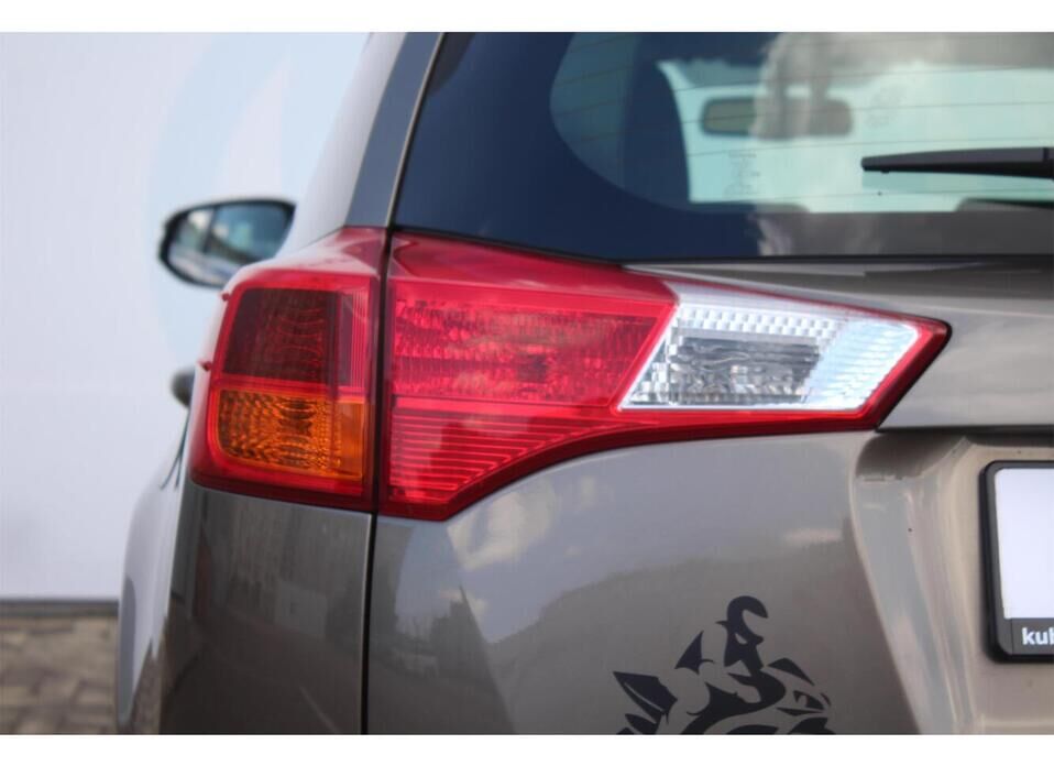 Toyota RAV4, IV (CA40) 2.0 CVT (146 л.с.) 4WD