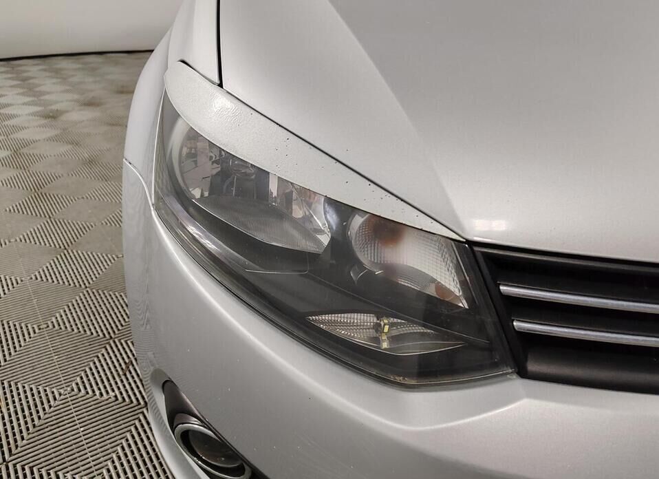 Volkswagen Polo, V 1.6 MT (105 л.с.)