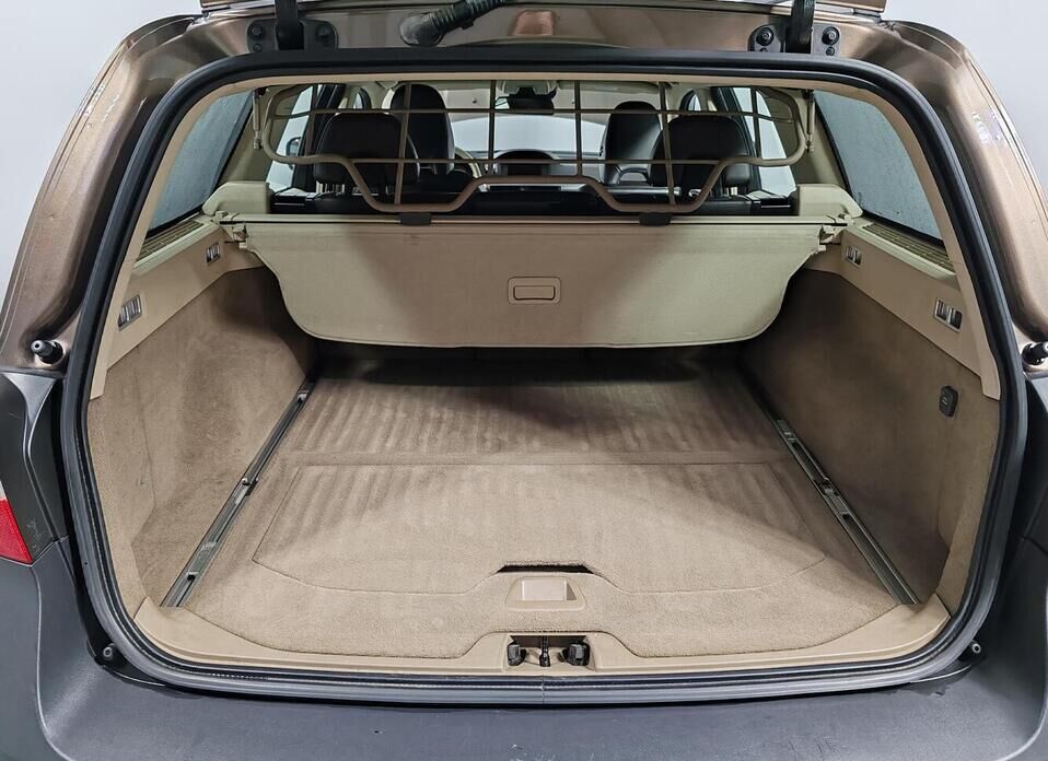 Volvo XC70, II 2.4d AT (163 л.с.) 4WD